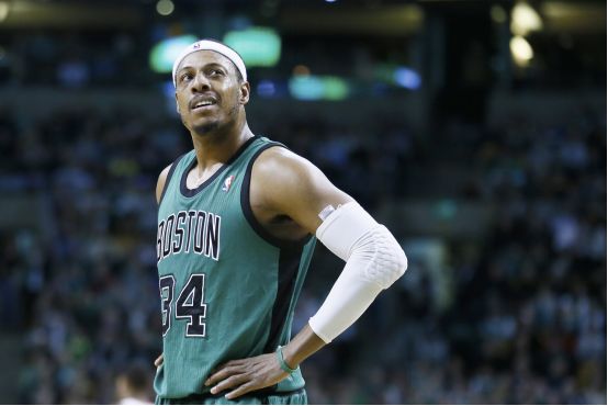 激烈比拼中 激烈比拼中