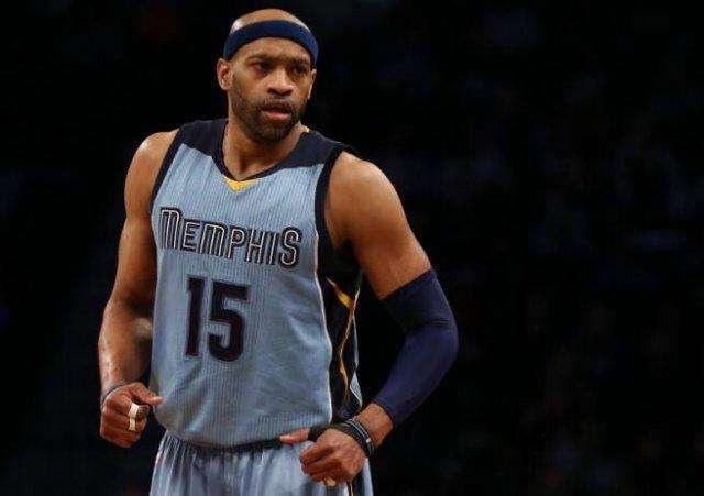 仅展现了两 仅展现了两