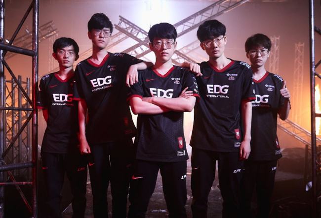 曼联的新帅 曼联的新帅