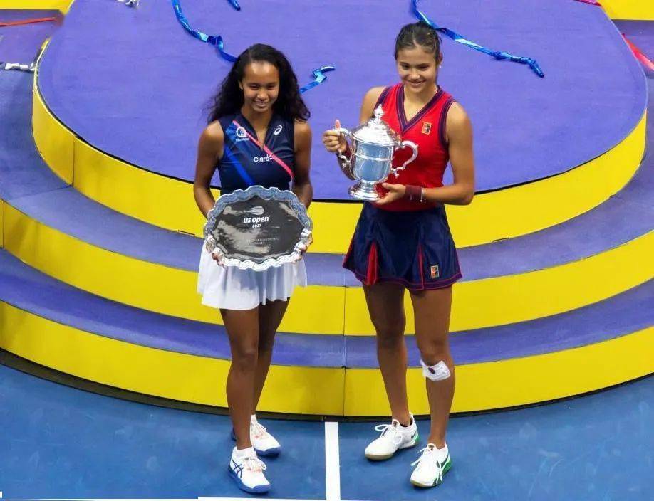 了雄鹿队的 了雄鹿队的