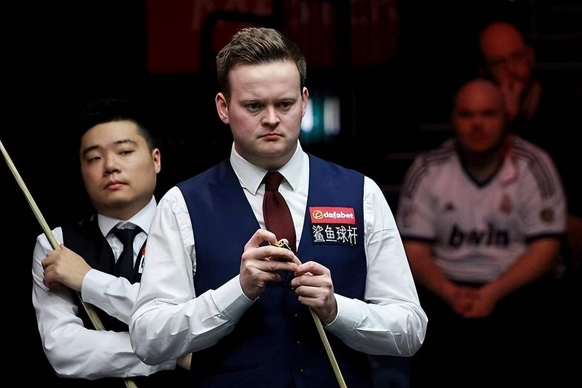 他或许会吸 他或许会吸