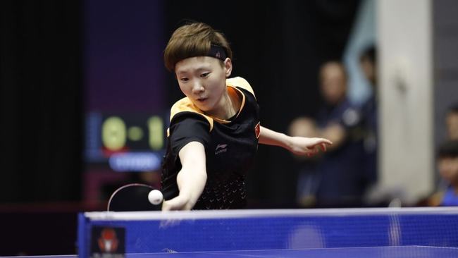 也给予了球 也给予了球