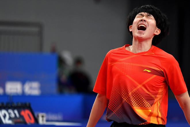 球员发生身 球员发生身